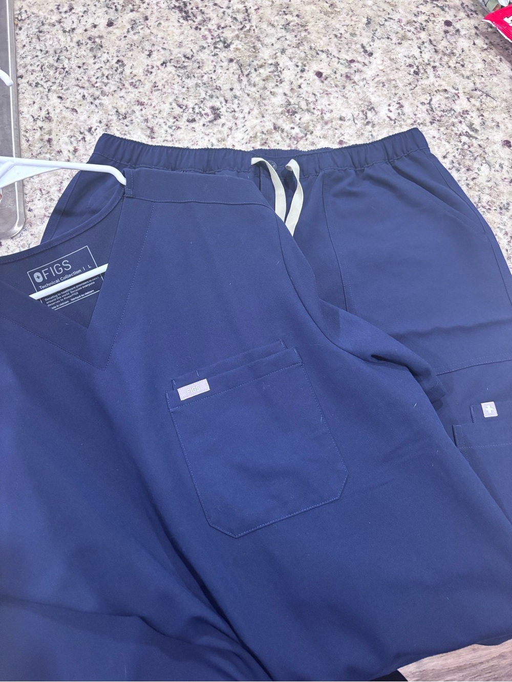 Figs Men's Navy Jogger Scrub Pants large tall